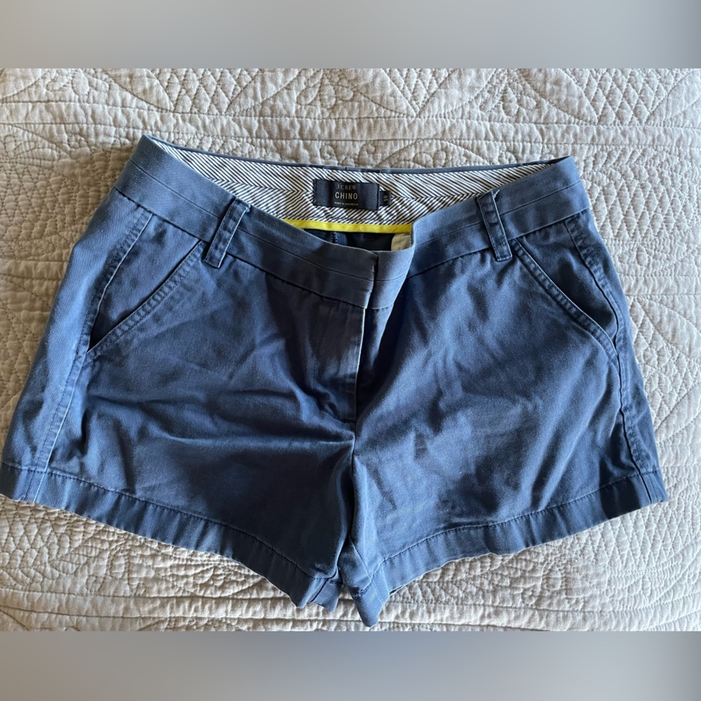 Sun washed navy 4” JCrew chino shorts